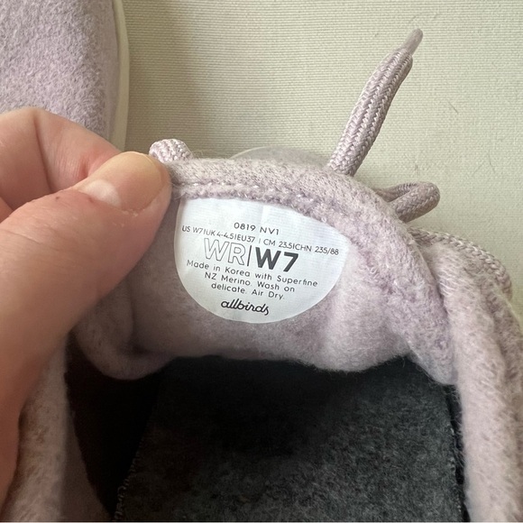 Allbirds Women's Lavender Wool Runners Size 7 Wide - Picture 5 of 8